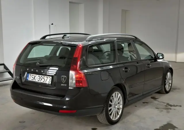 VOLVO V50 2.0D DPF Edition