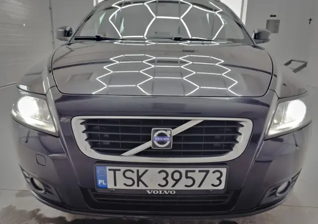 VOLVO V50 2.0D DPF Edition