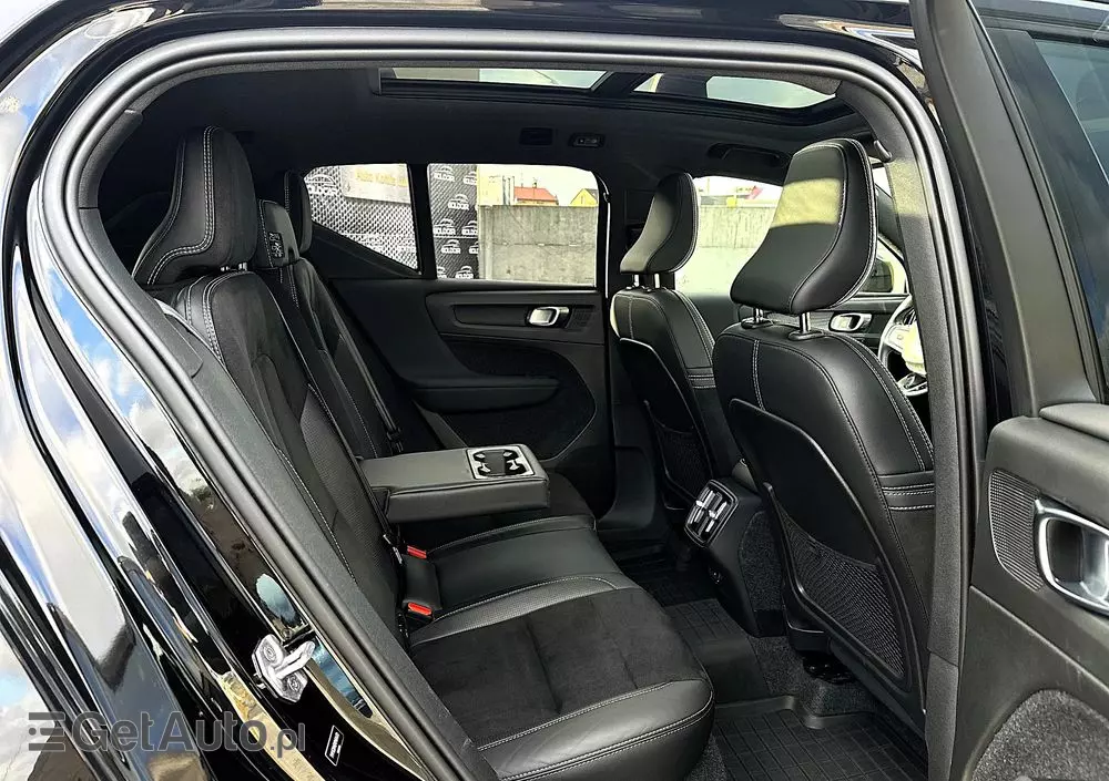 VOLVO XC 40 T5 AWD Geartronic R-Design