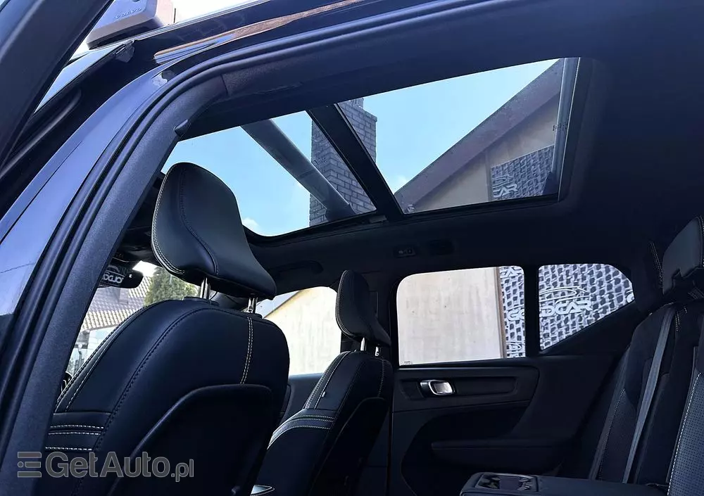 VOLVO XC 40 T5 AWD Geartronic R-Design