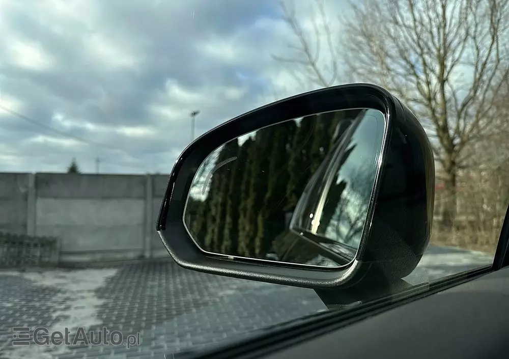 VOLVO XC 40 T5 AWD Geartronic R-Design