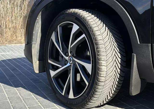 VOLVO XC 40 T5 AWD Geartronic R-Design