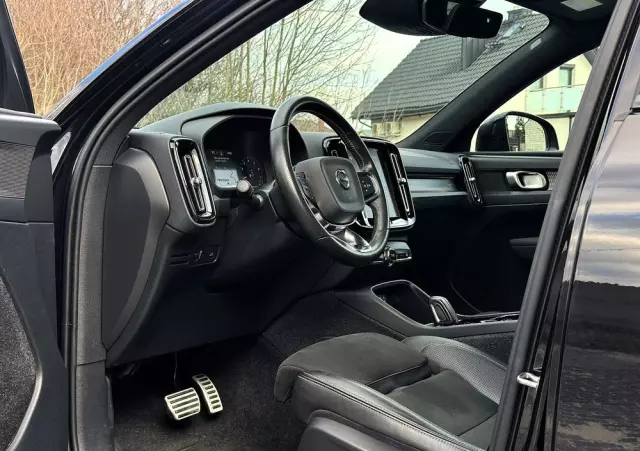 VOLVO XC 40 T5 AWD Geartronic R-Design