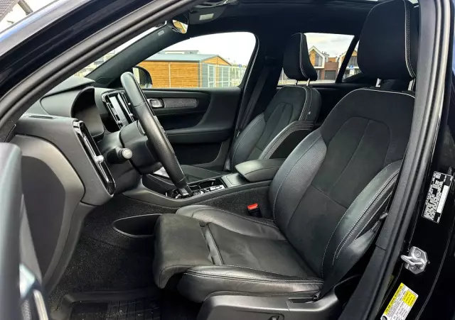 VOLVO XC 40 T5 AWD Geartronic R-Design