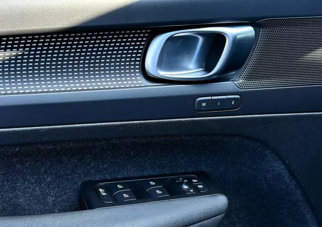 VOLVO XC 40 T5 AWD Geartronic R-Design