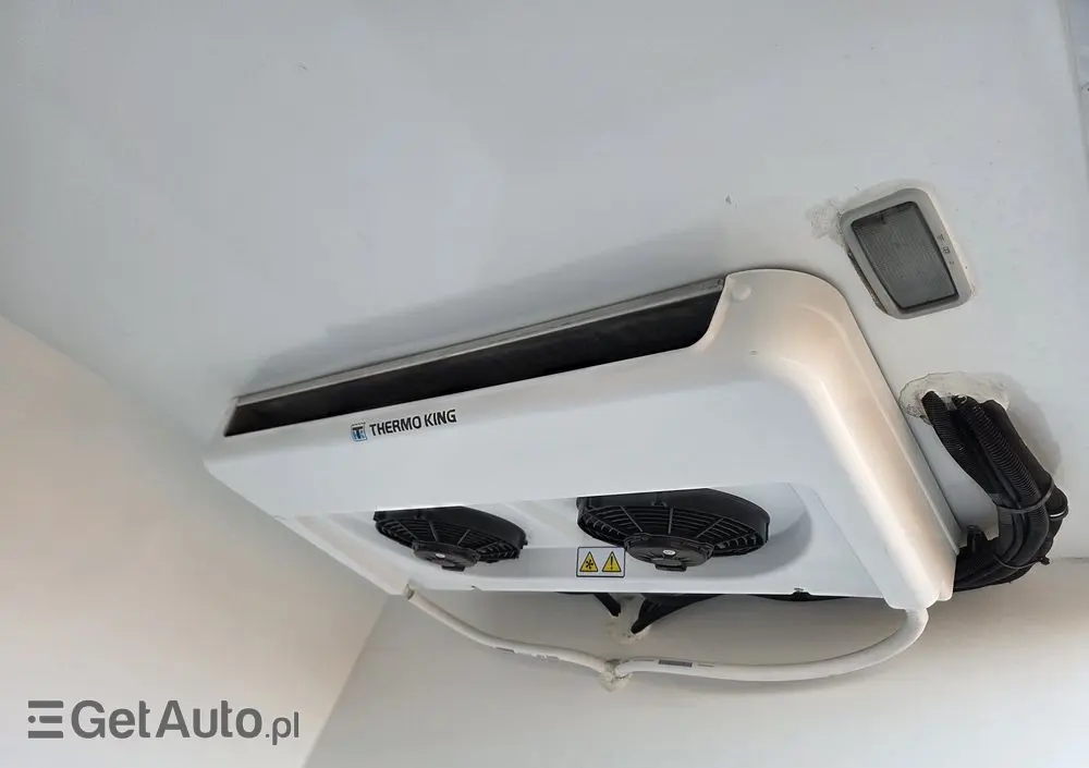 VOLKSWAGEN Crafter 177km maxi /chlodnia / mroznia / thermo king / salon polska 