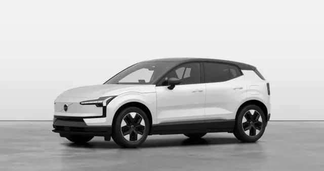 VOLVO EX30 51kWh Single Motor Plus