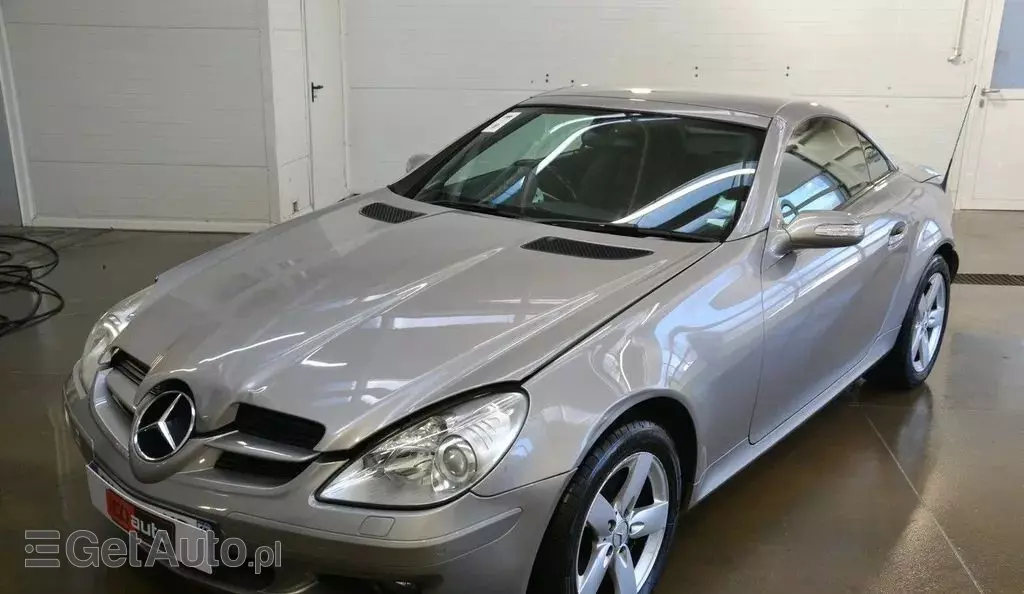 MERCEDES-BENZ SLK 