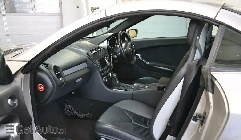 MERCEDES-BENZ SLK 