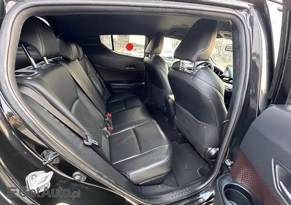 TOYOTA C-HR 1.8 Hybrid Executive