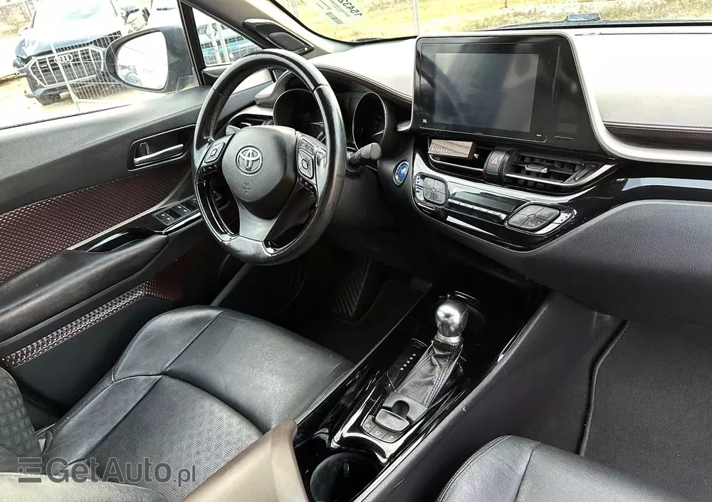 TOYOTA C-HR 1.8 Hybrid Executive