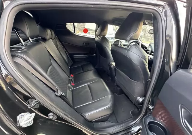 TOYOTA C-HR 1.8 Hybrid Executive