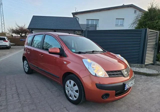 NISSAN Note 1.6 more