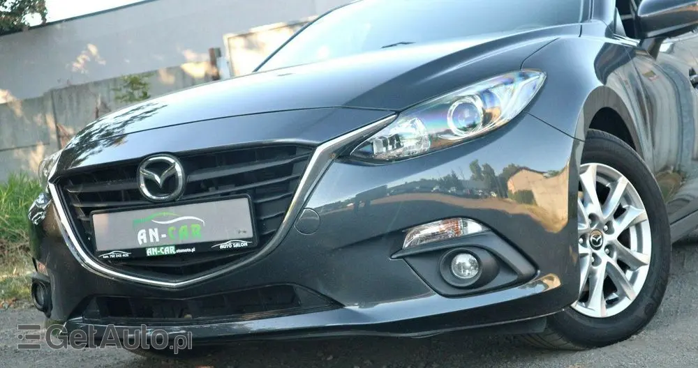 MAZDA 3 SKYACTIV-G 120 Exclusive-Line