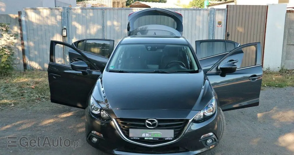 MAZDA 3 SKYACTIV-G 120 Exclusive-Line