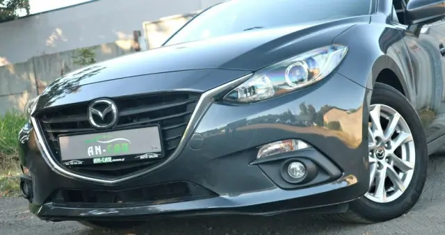 MAZDA 3 SKYACTIV-G 120 Exclusive-Line