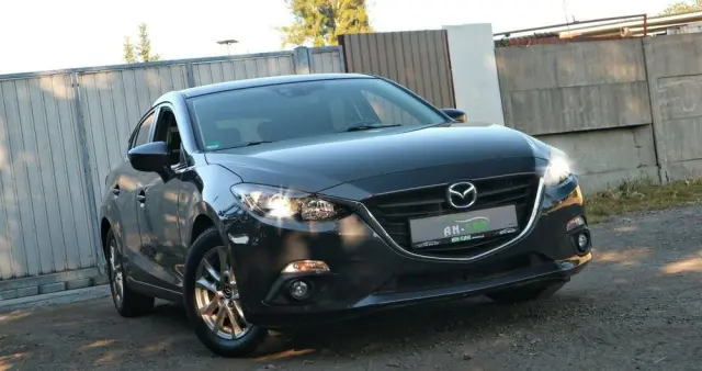 MAZDA 3 SKYACTIV-G 120 Exclusive-Line