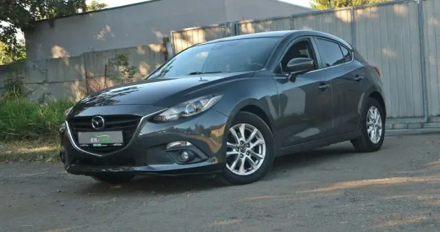 MAZDA 3 SKYACTIV-G 120 Exclusive-Line