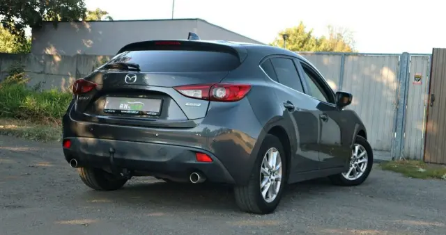 MAZDA 3 SKYACTIV-G 120 Exclusive-Line