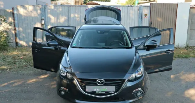 MAZDA 3 SKYACTIV-G 120 Exclusive-Line