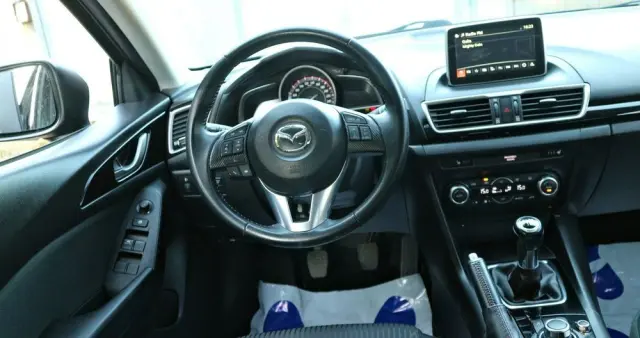 MAZDA 3 SKYACTIV-G 120 Exclusive-Line