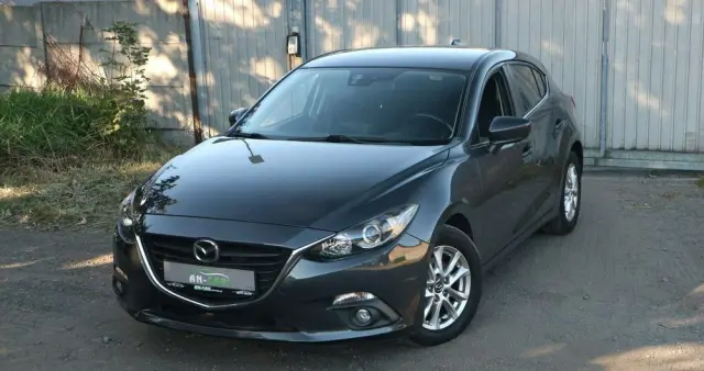 MAZDA 3 SKYACTIV-G 120 Exclusive-Line