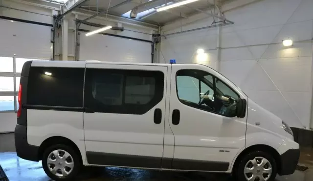 RENAULT Trafic 