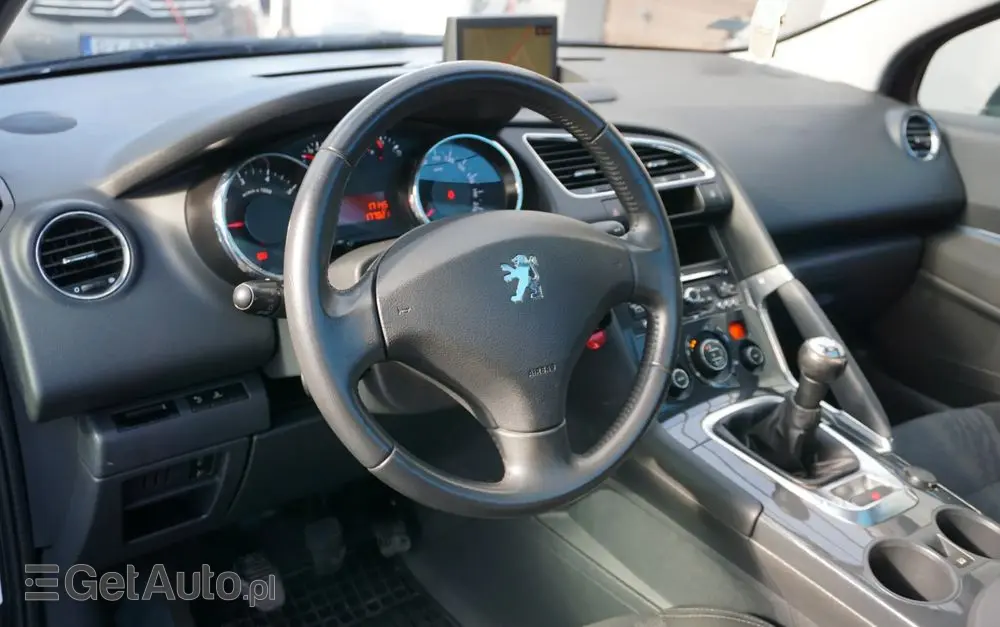 PEUGEOT 3008 120 VTi Active