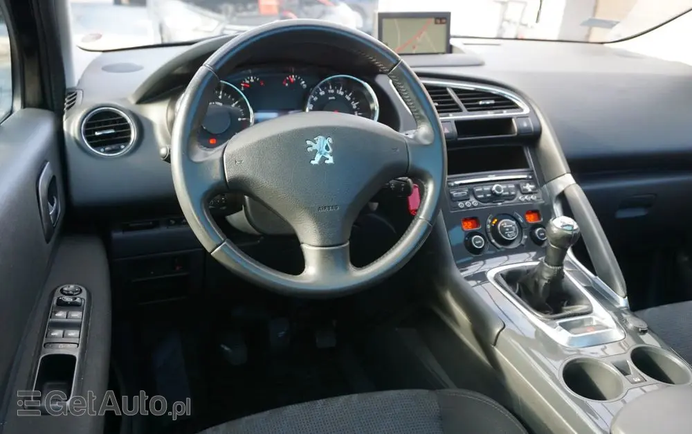 PEUGEOT 3008 120 VTi Active