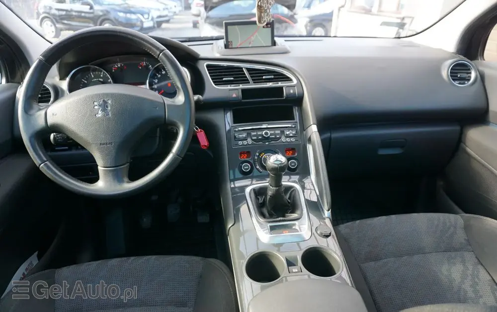 PEUGEOT 3008 120 VTi Active