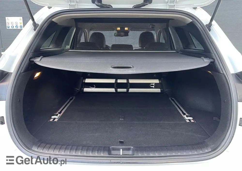 KIA Ceed 1.5 T-GDI Business Line DCT