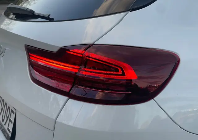 KIA Ceed 1.5 T-GDI Business Line DCT