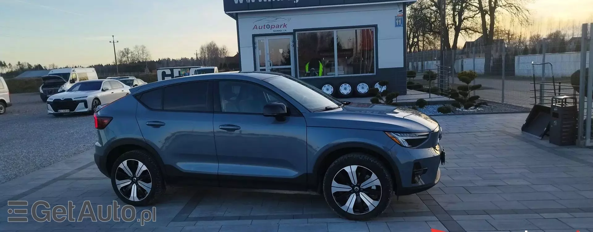 VOLVO C40 78 kWh (408 KM) AWD Electric