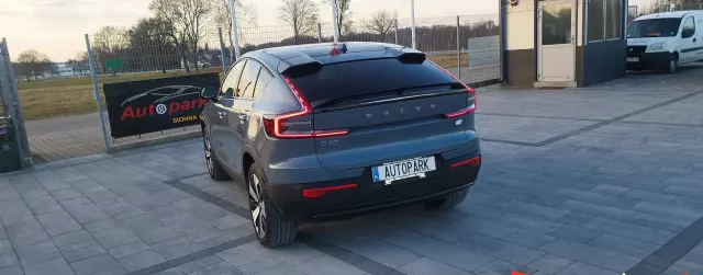 VOLVO C40 78 kWh (408 KM) AWD Electric