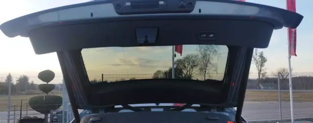 VOLVO C40 78 kWh (408 KM) AWD Electric