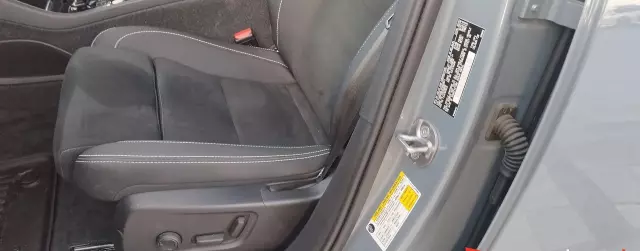 VOLVO C40 78 kWh (408 KM) AWD Electric