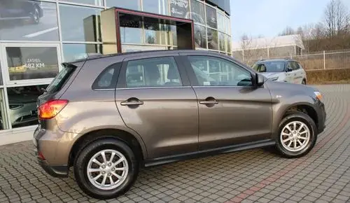 MITSUBISHI ASX 