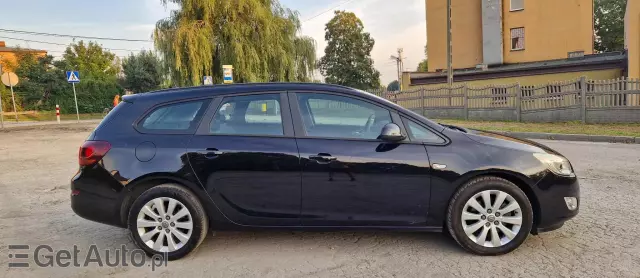 OPEL Astra IV 1.7 CDTI Cosmo