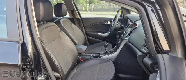 OPEL Astra IV 1.7 CDTI Cosmo