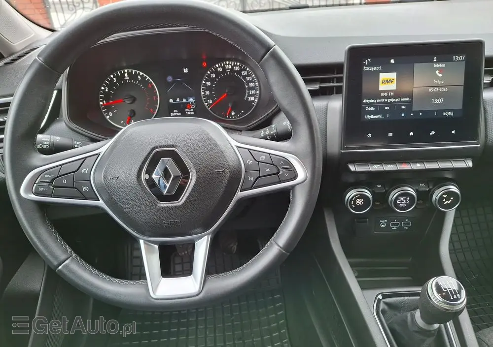 RENAULT Clio 1.0 TCe Zen