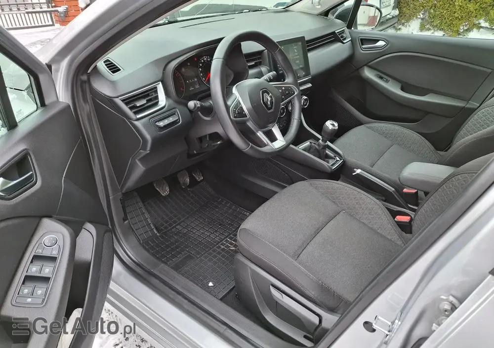RENAULT Clio 1.0 TCe Zen
