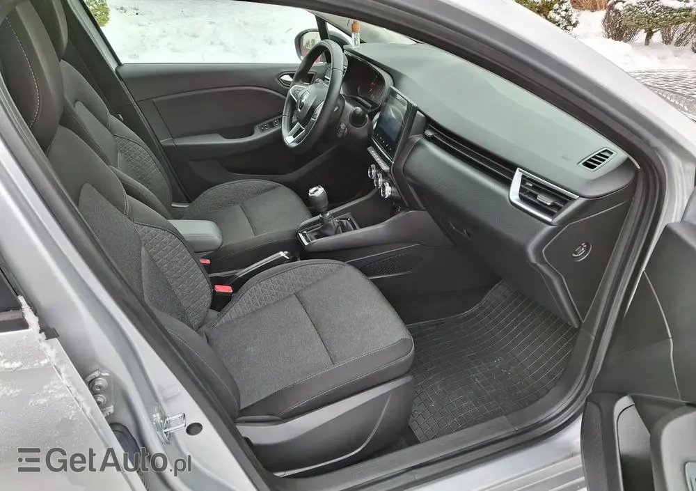 RENAULT Clio 1.0 TCe Zen