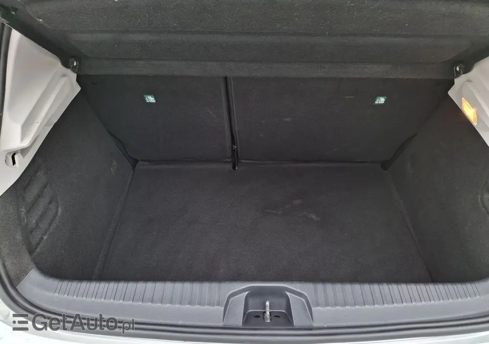 RENAULT Clio 1.0 TCe Zen