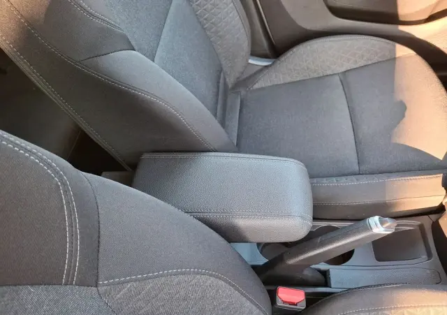 RENAULT Clio 1.0 TCe Zen