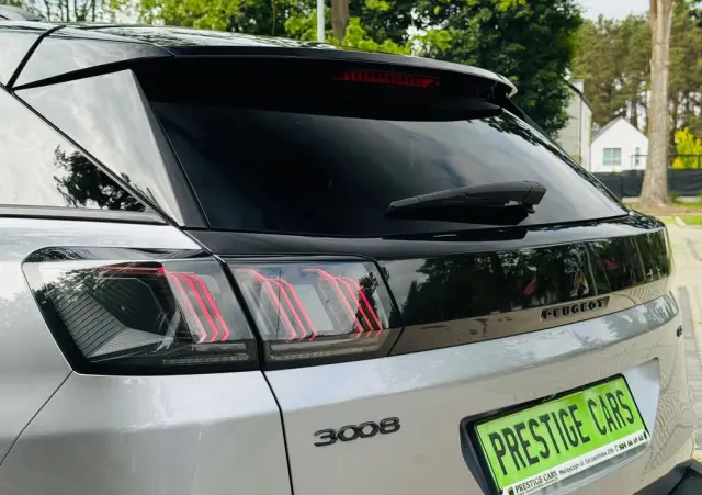 PEUGEOT 3008 1.5 BlueHDi GT S&S