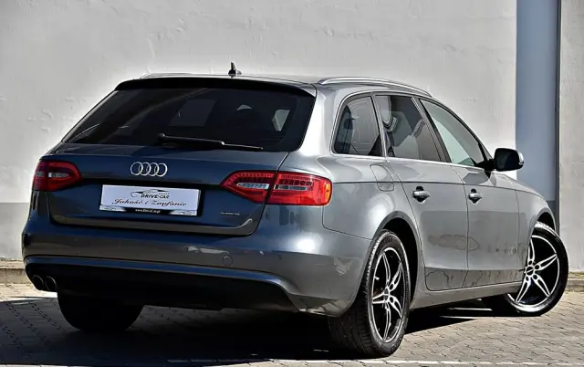 AUDI A4 Avant 2.0 TDI Quattro S tronic