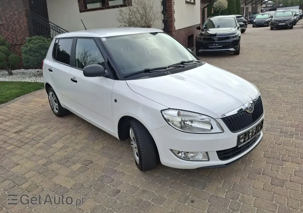 SKODA Fabia 1.2 HTP Ambition