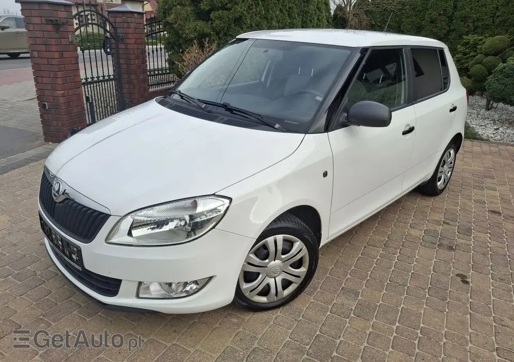 SKODA Fabia 1.2 HTP Ambition