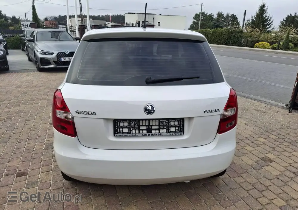 SKODA Fabia 1.2 HTP Ambition