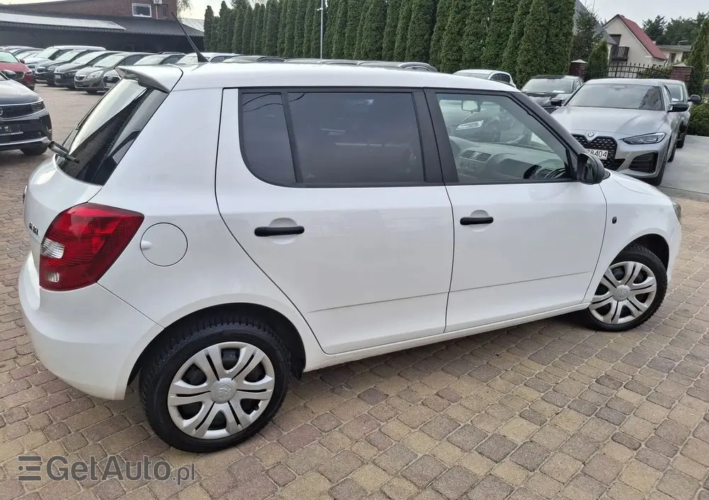 SKODA Fabia 1.2 HTP Ambition